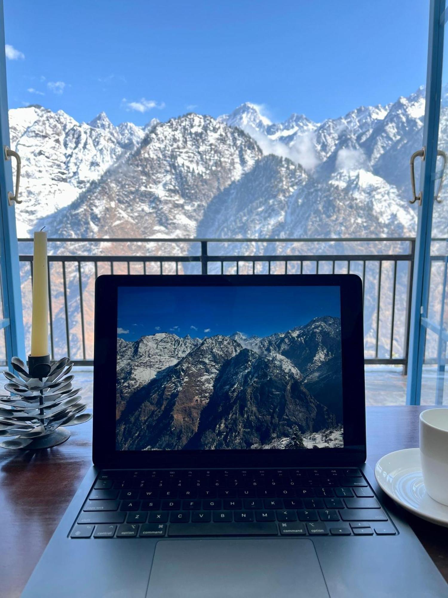 Faraway Cottages, Auli Joshīmath Dış mekan fotoğraf