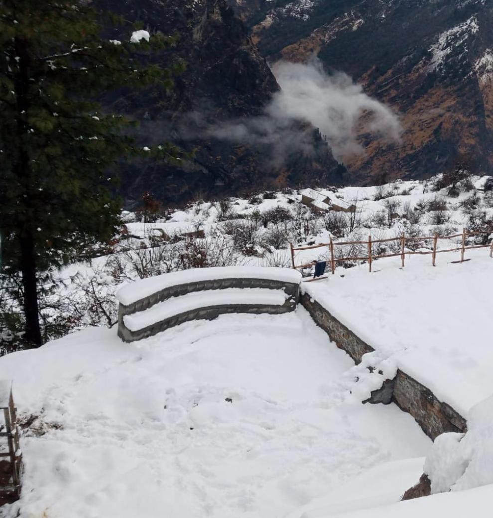 Faraway Cottages, Auli Joshīmath Dış mekan fotoğraf