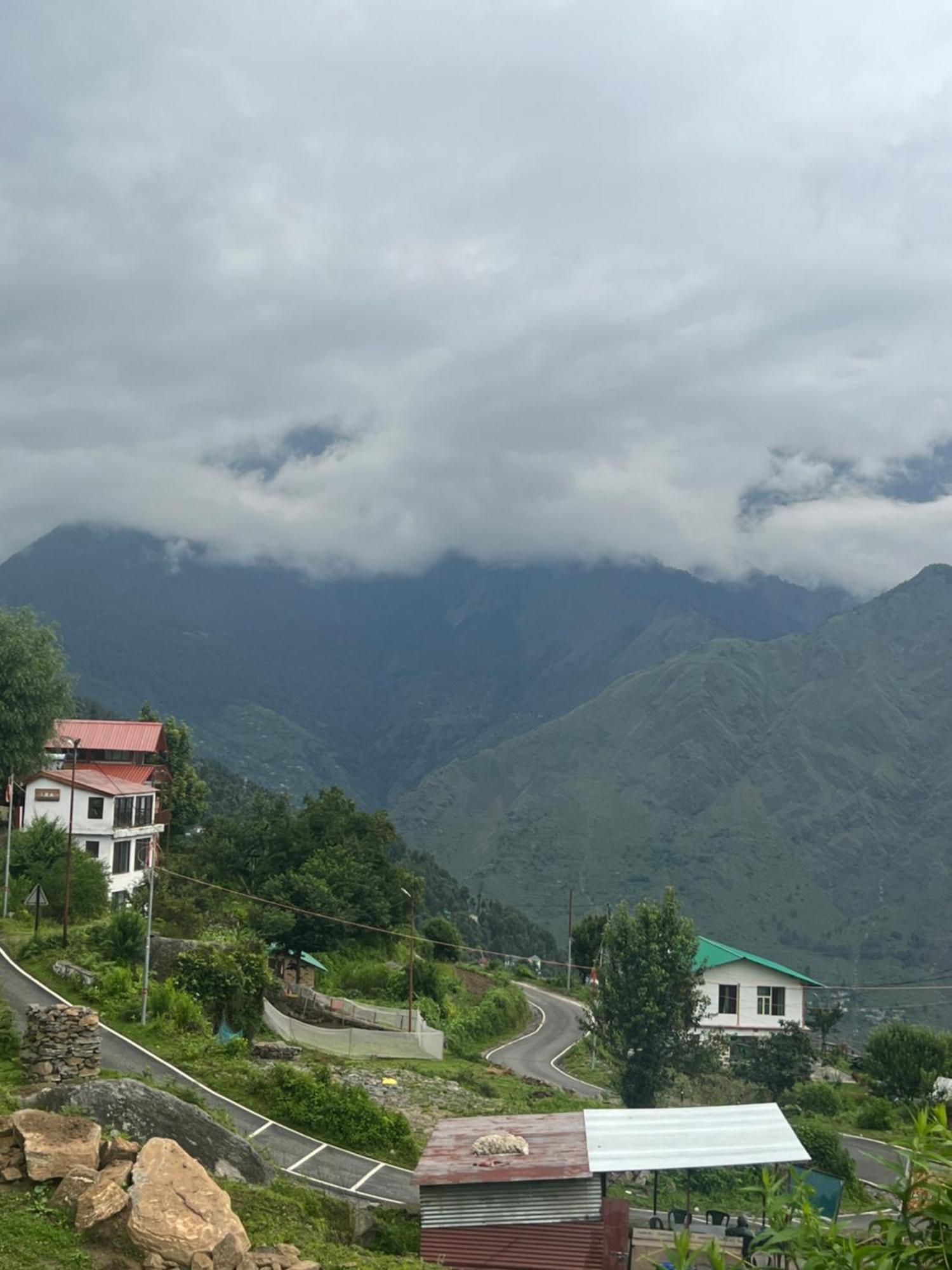 Faraway Cottages, Auli Joshīmath Dış mekan fotoğraf