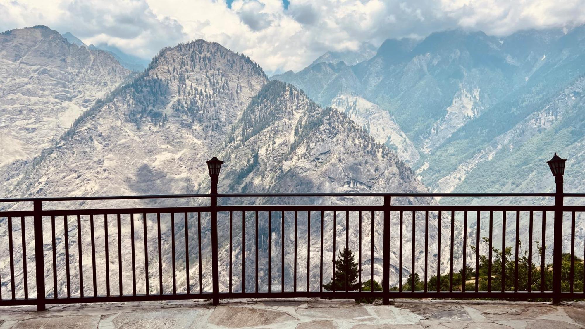 Faraway Cottages, Auli Joshīmath Dış mekan fotoğraf